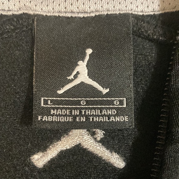 Jordan black zip up jacket - Picture 4 of 5